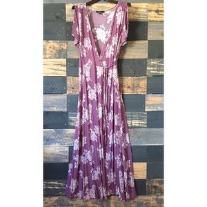 Lulu’s Dusty Lavender Floral Print Wrap Maxi Dress